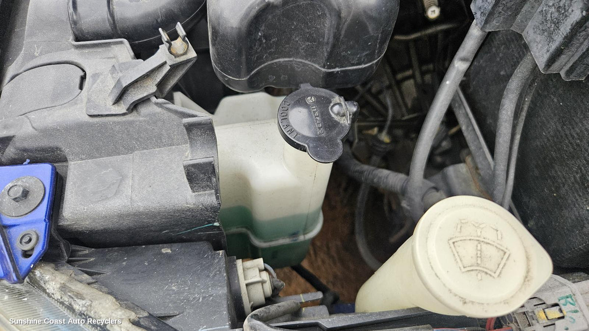 2007-2014 Mazda 2 Overflow Bottle