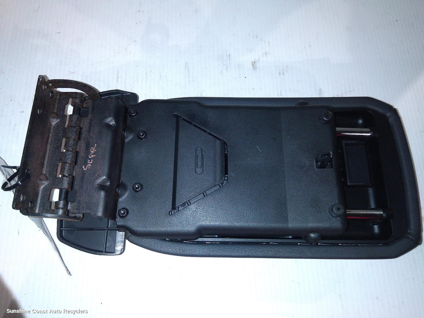 2010 Dodge Journey Console
