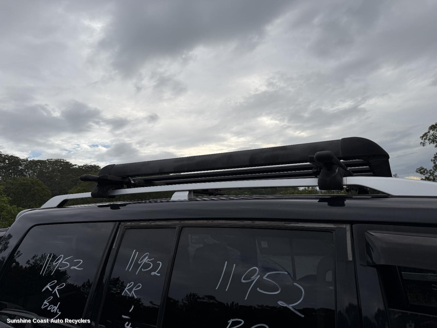 2006-2021 Mitsubishi Pajero Roof Rack Bars