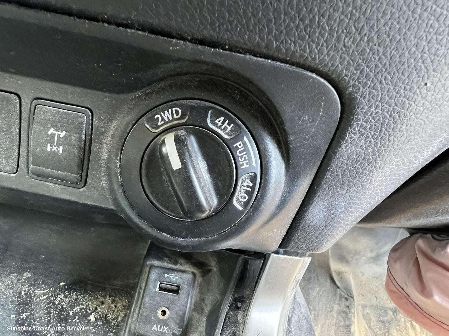 2017 Nissan Navara Misc Switch Relay