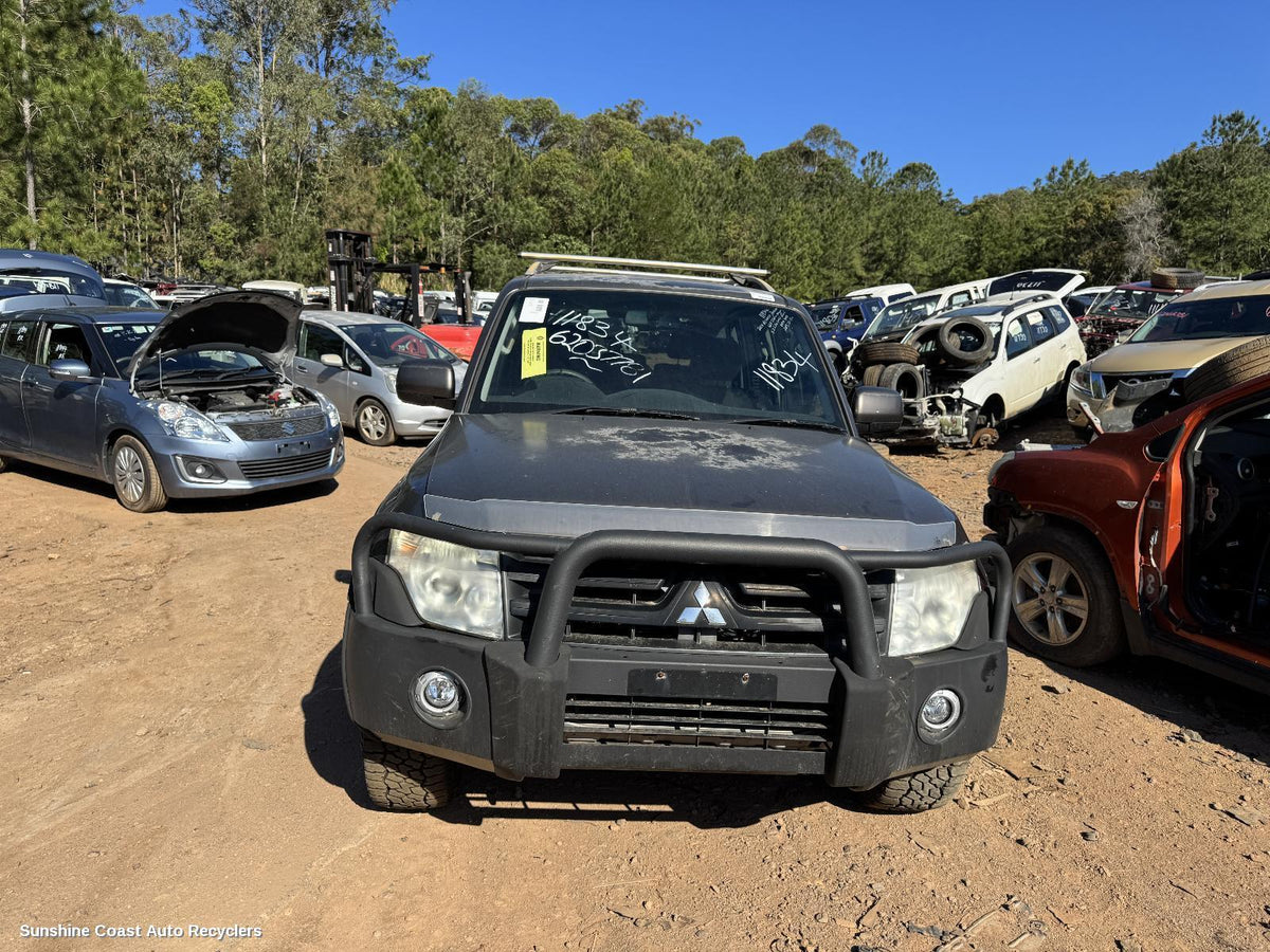 2006-2021 Mitsubishi Pajero Bonnet