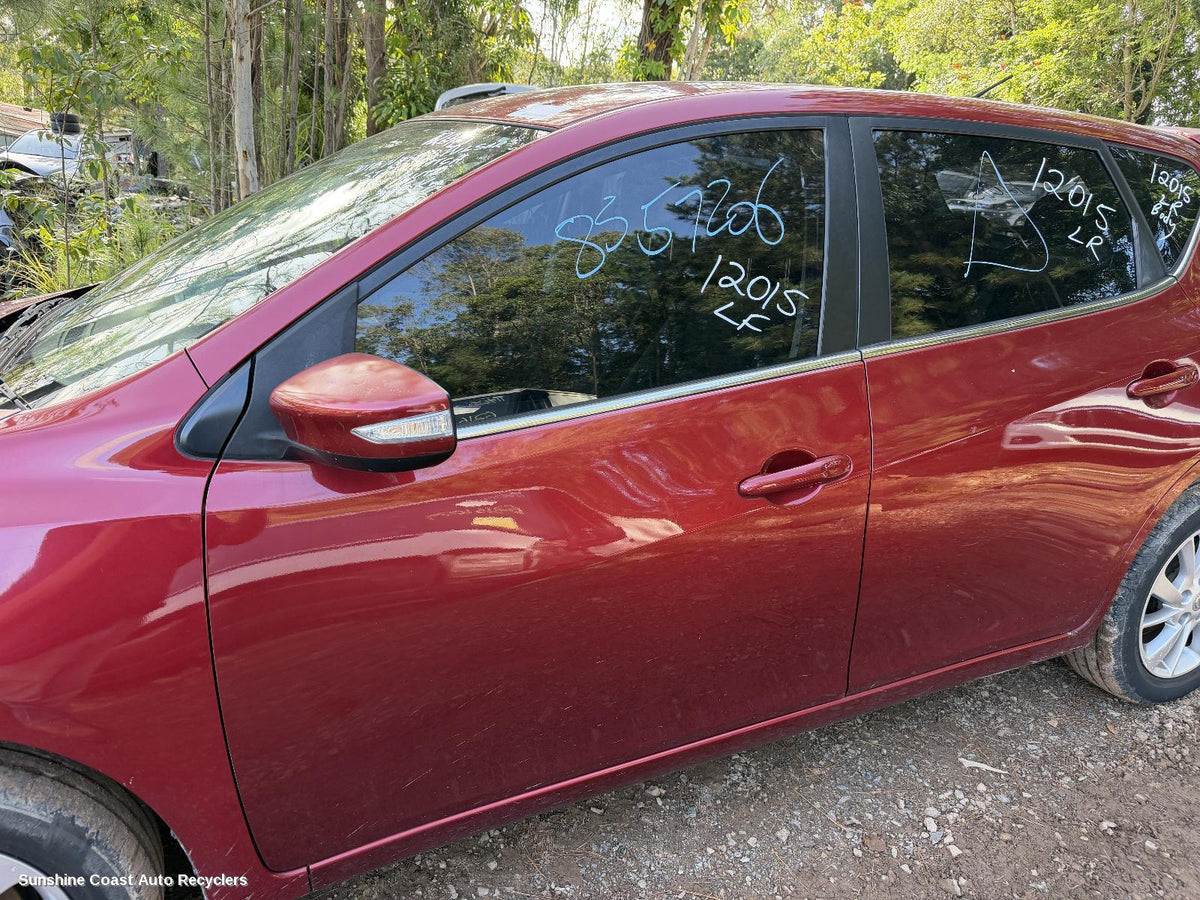 2013-2016 Nissan Pulsar Left Front Door