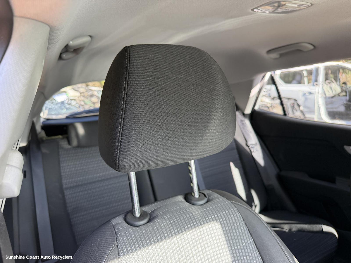 2020-2026 Kia Stonic Headrest