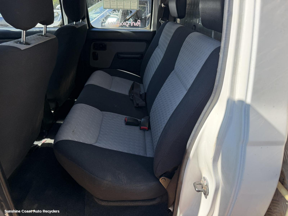 1997-2015 Nissan Navara 2nd Seat  Rear Seat