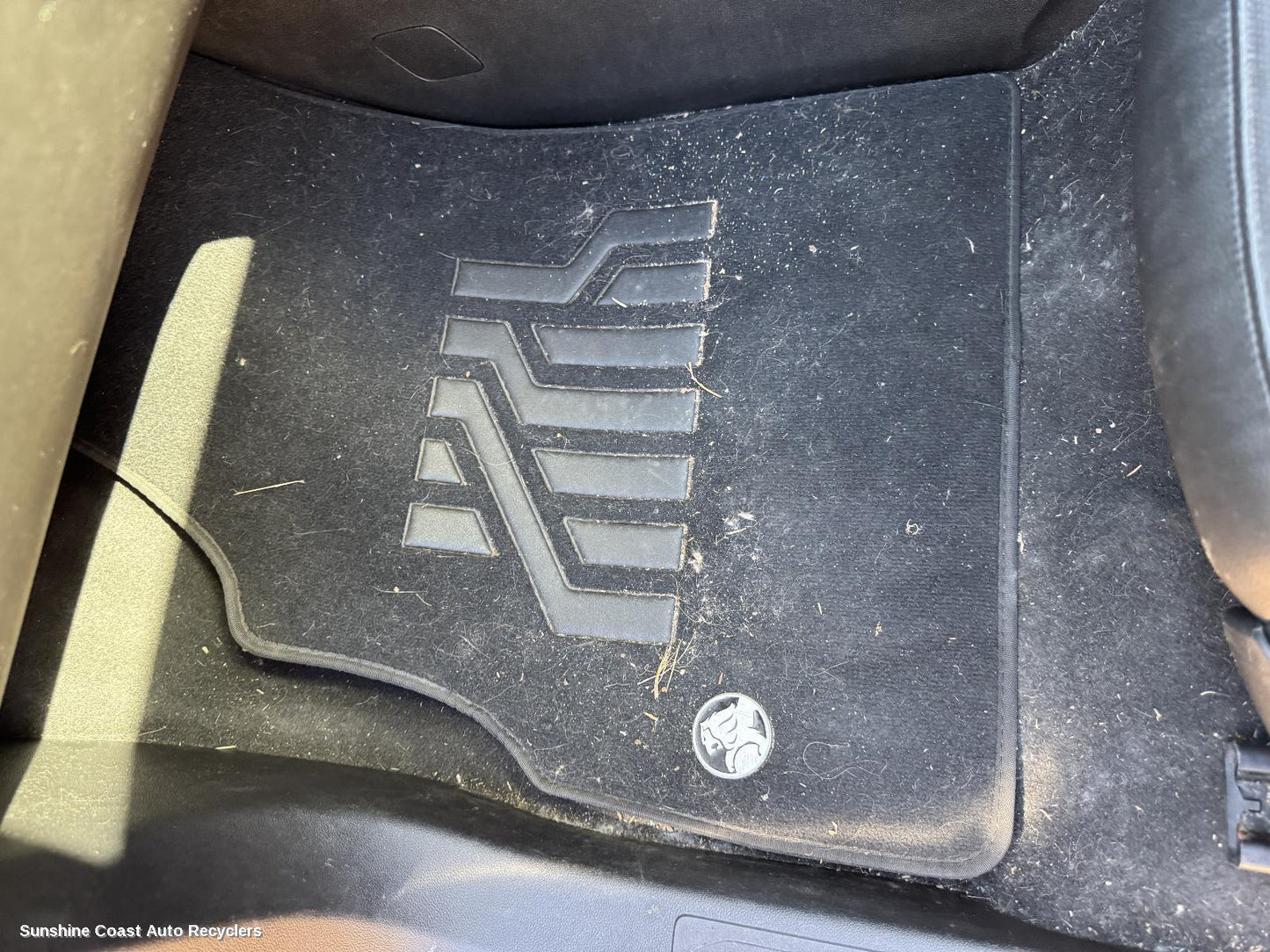 2019 Holden Acadia Floor Mats