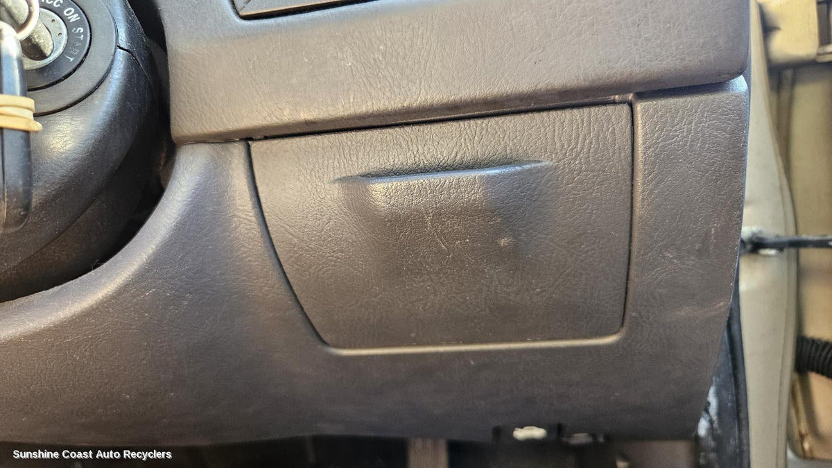 2000-2003 Hyundai Elantra Glove Box