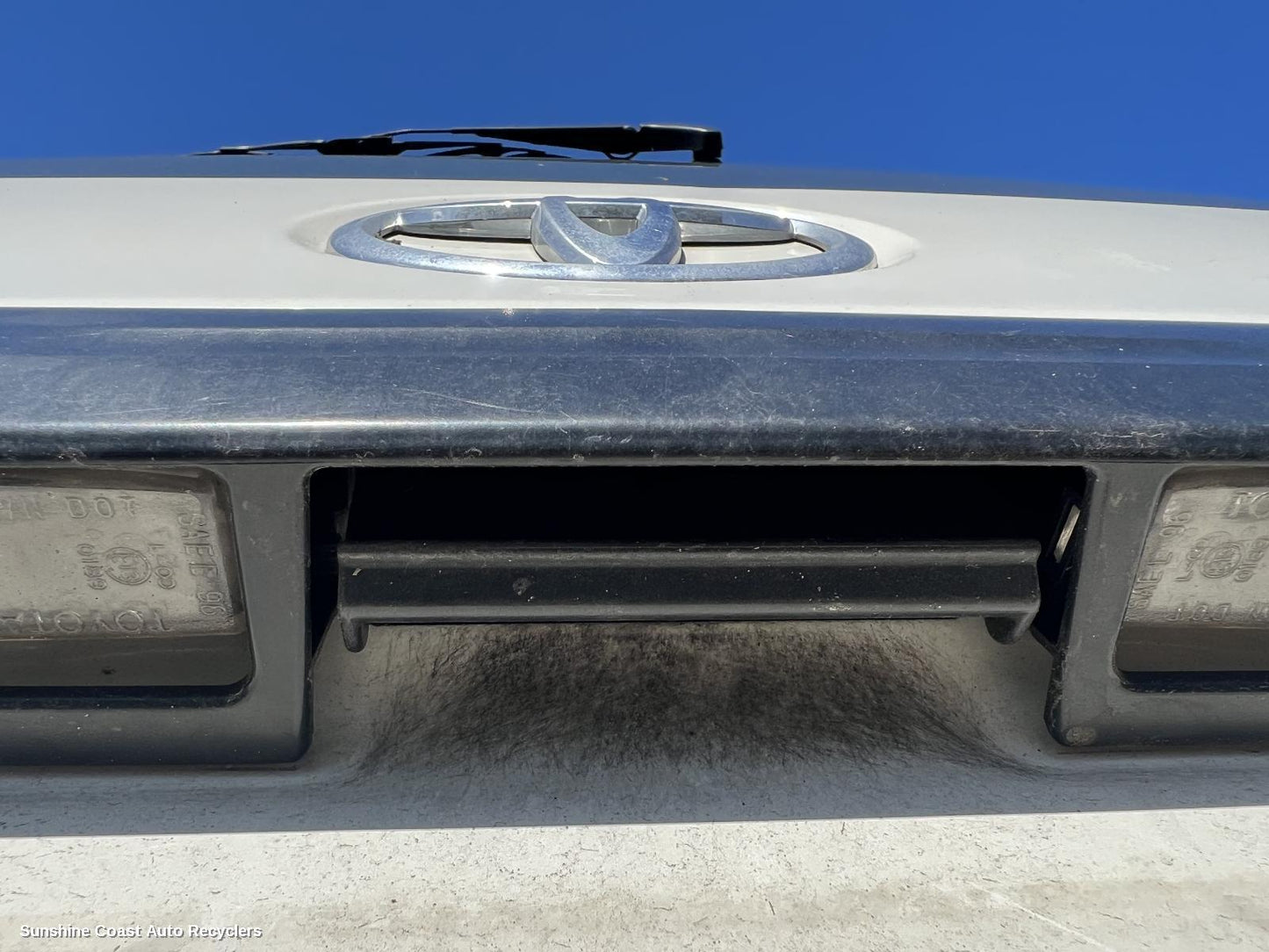 2015 Toyota Hiace Tailgate Handle