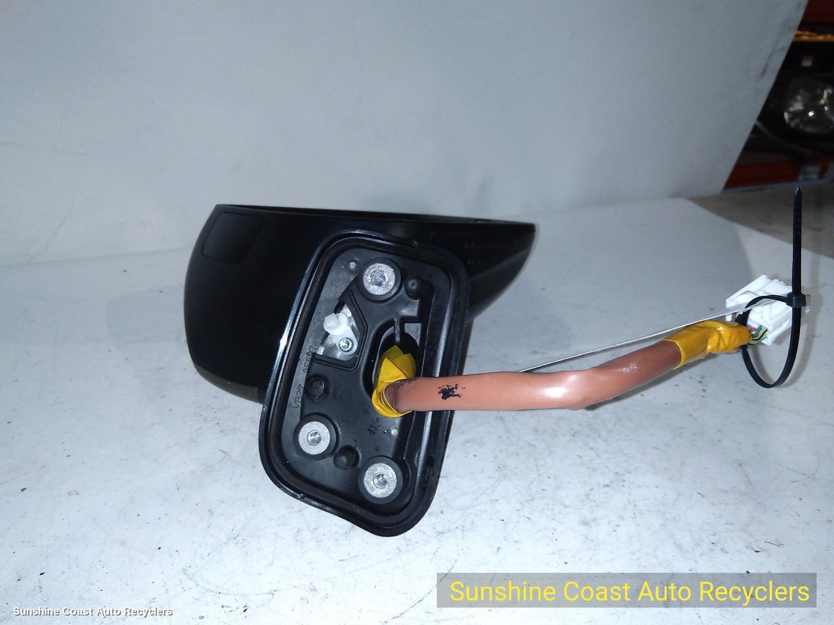2018-2024 Subaru Forester Right Door Mirror