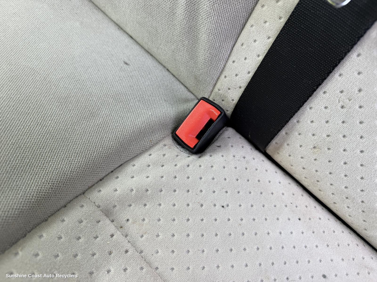 2001-2005 Ford Focus Seatbelt Stalk