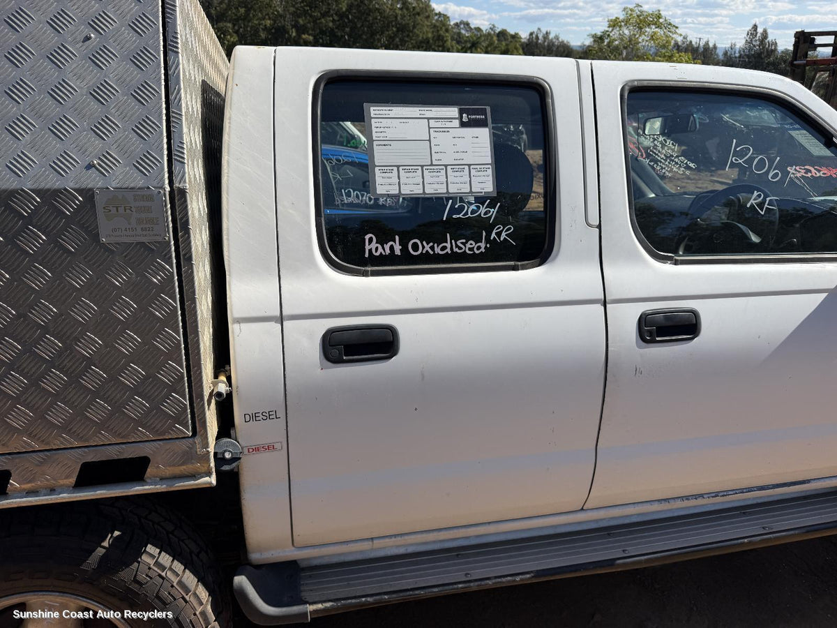 2008-2015 Nissan Navara Right Rear Door Sliding