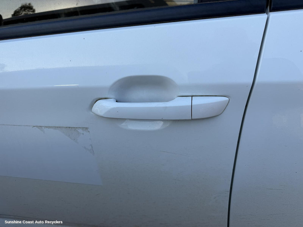 2020-2026 Mazda Bt50 Door Handle