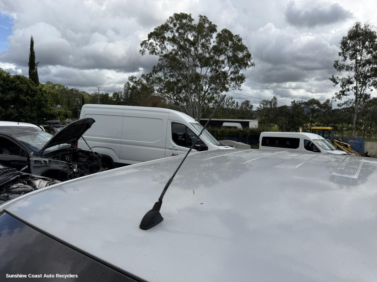 2005-2015 Nissan Navara Antenna