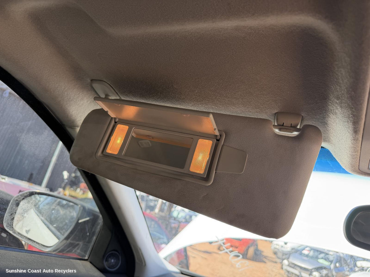 2011-2019 Land Rover Rangerover Evoque Sunvisor