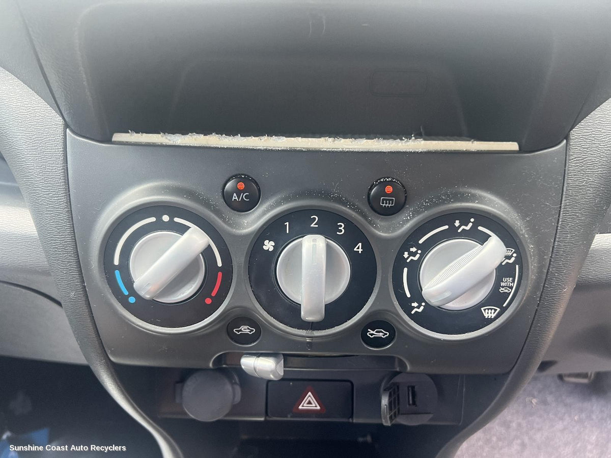 2009-2014 Suzuki Alto Heater Ac Controls