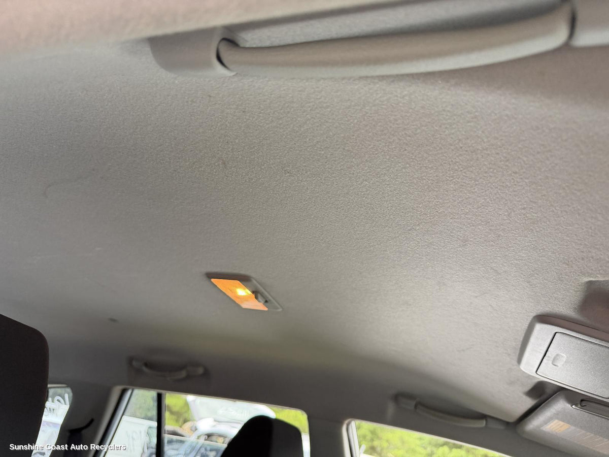 2008-2018 Suzuki Vitara Hoodlining
