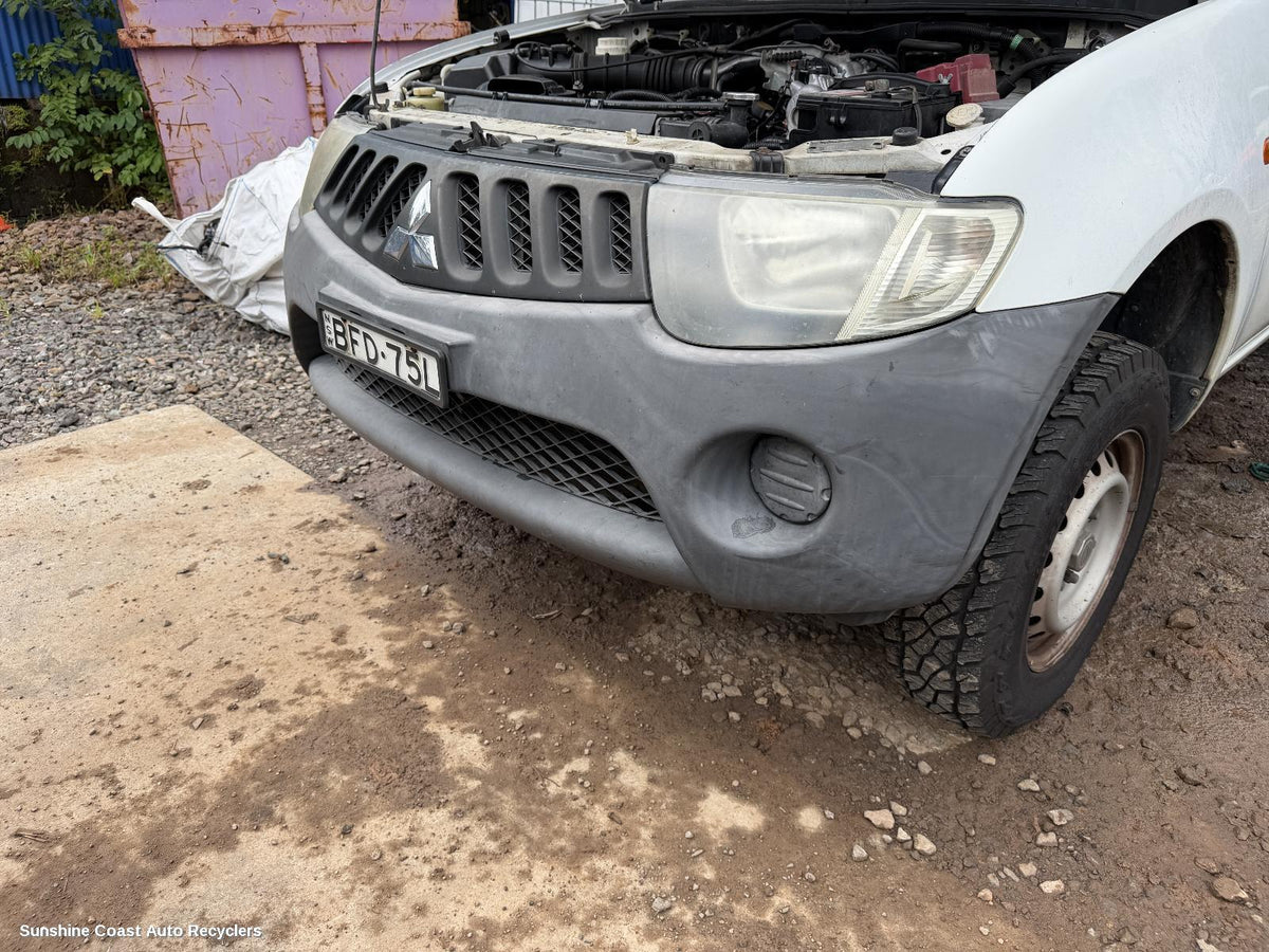 2006-2009 Mitsubishi Triton Front Bumper