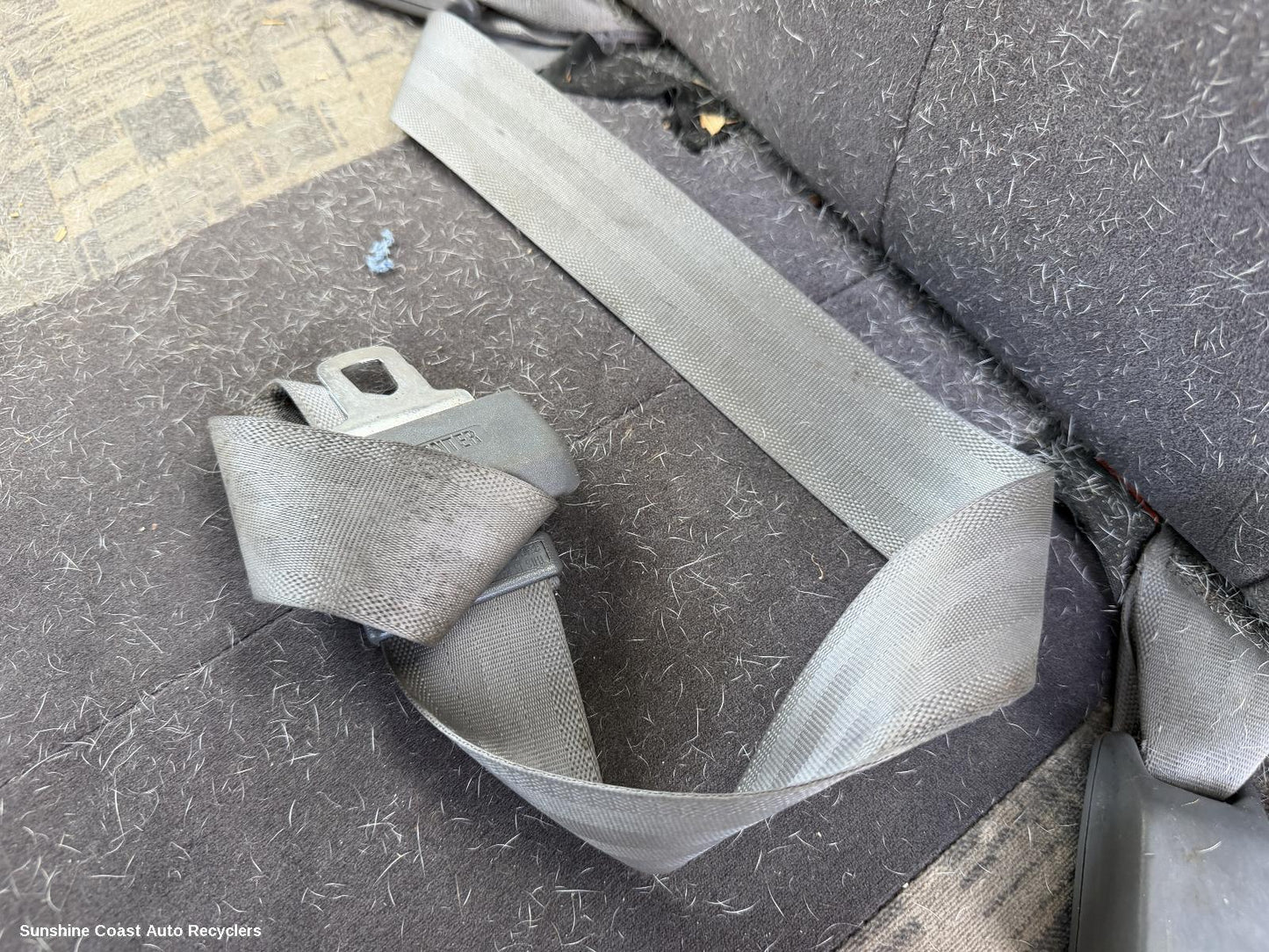 2001 Nissan Navara Seatbelt Stalk