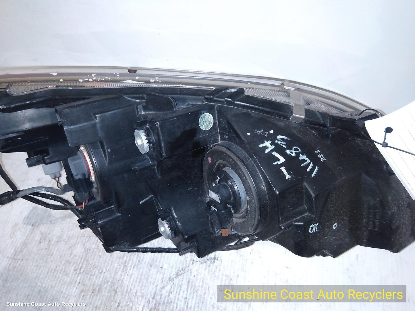 2013 Mazda 3 Left Headlamp