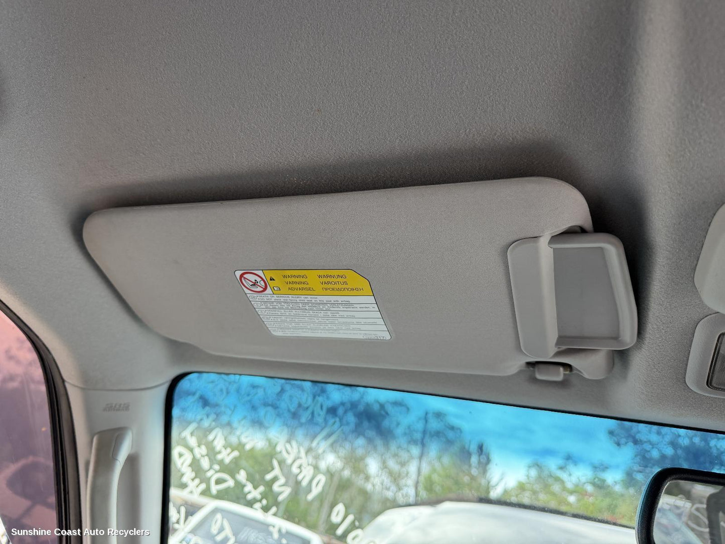 2006-2014 Mitsubishi Pajero Sunvisor