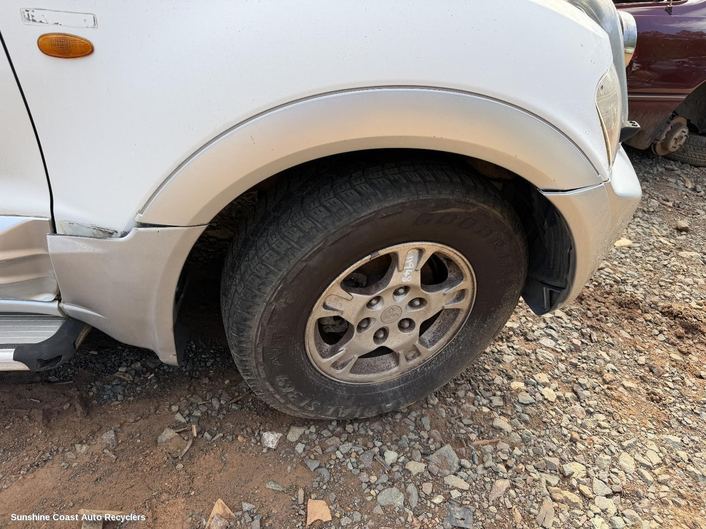 2000-2002 Mitsubishi Pajero Wheel Arch Flare