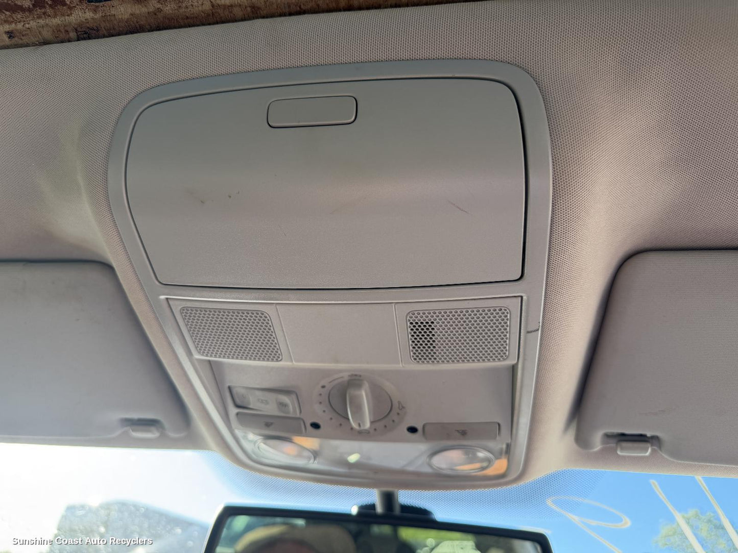 2004-2009 Volkswagen Golf Courtesy Light