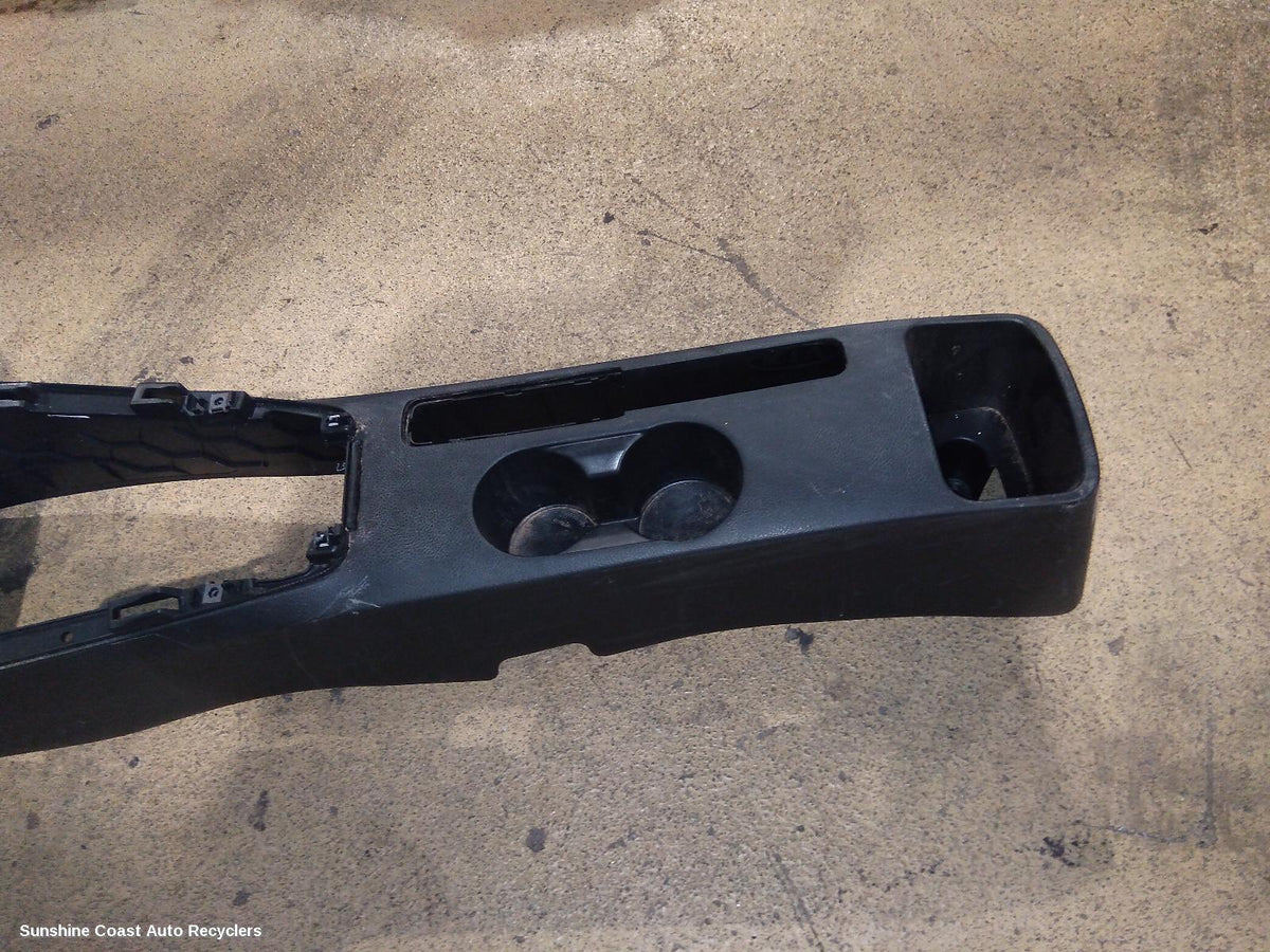 2020-2026 Kia Stonic Console