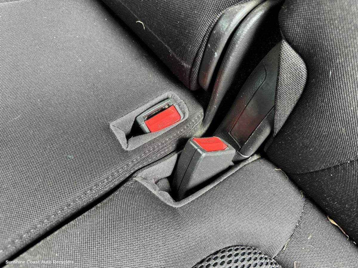 2008-2012 Hyundai Santa Fe Seatbelt Stalk
