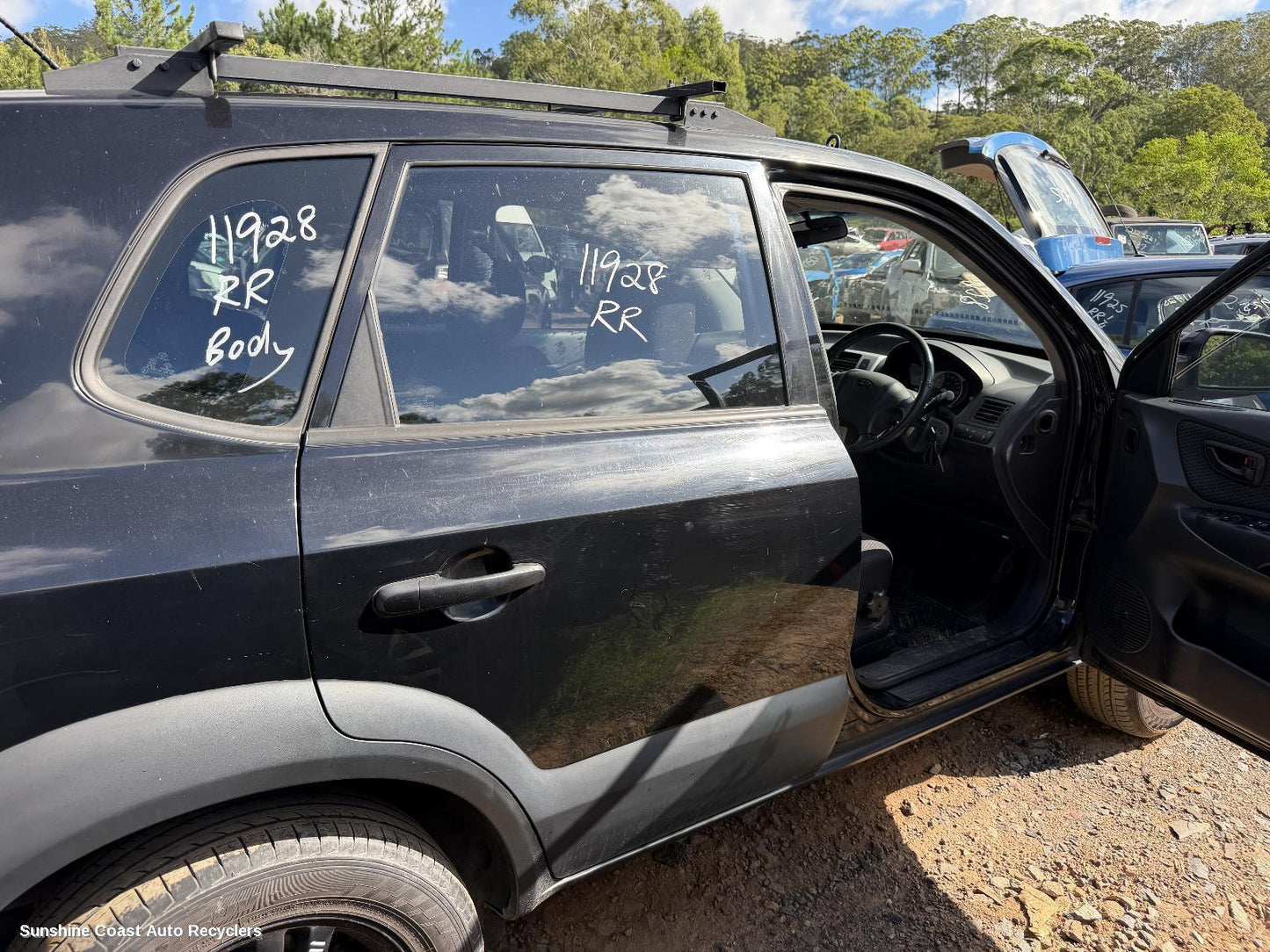 2004-2010 Hyundai Tucson Right Rear Side Glass