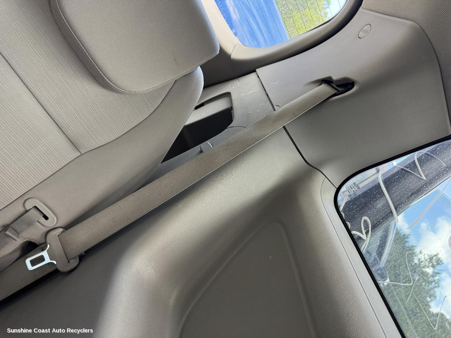 2015 Kia Carnival/grand Carnival Seatbelt Stalk