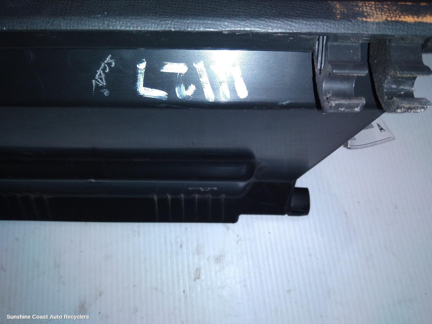 2016 Holden Trailblazer Glove Box
