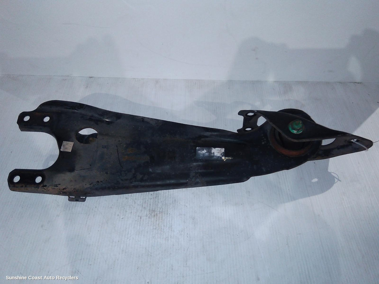 2005-2014 Kia Carnival/grand Carnival Right Rear Trailing Arm