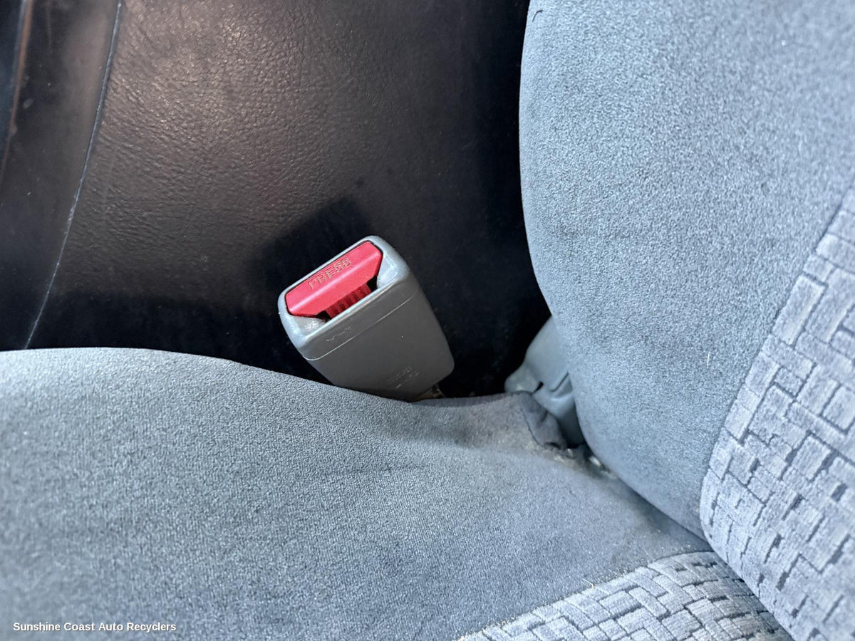 2003-2009 Toyota Prado Seatbelt Stalk
