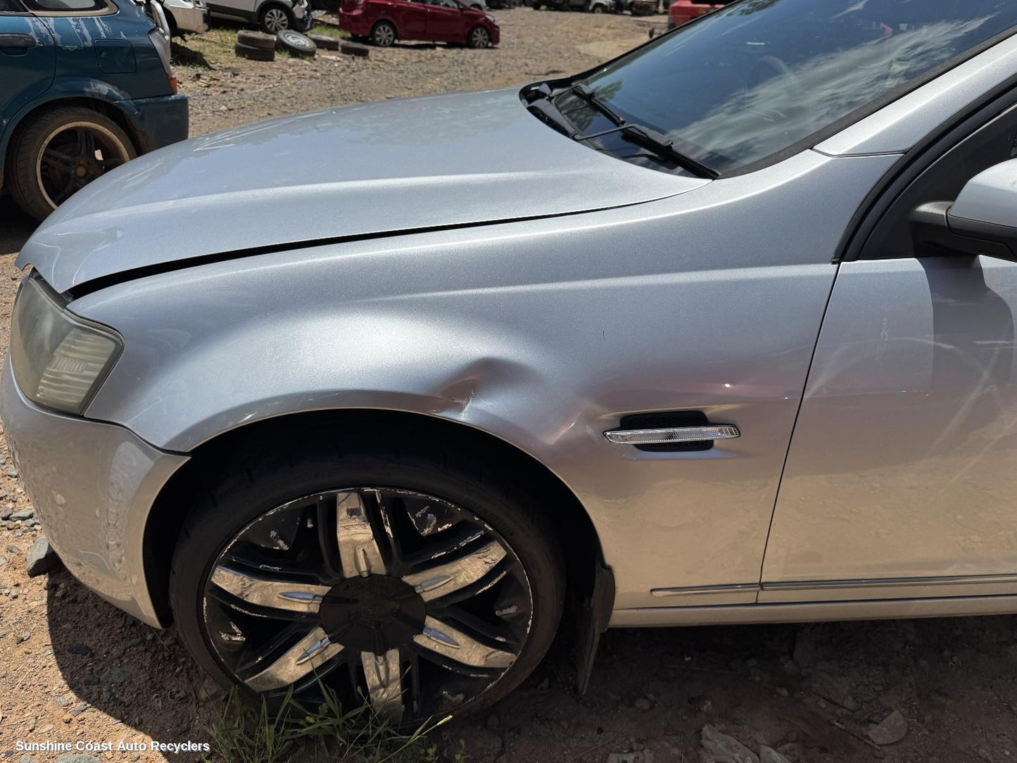 2010 Holden Commodore Left Guard