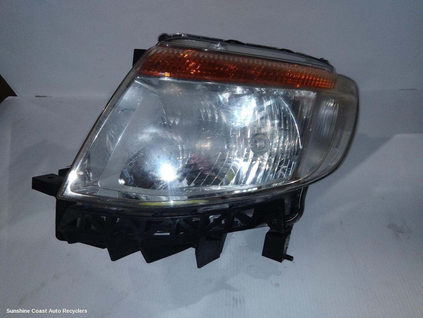 2012 Ford Ranger Left Headlamp