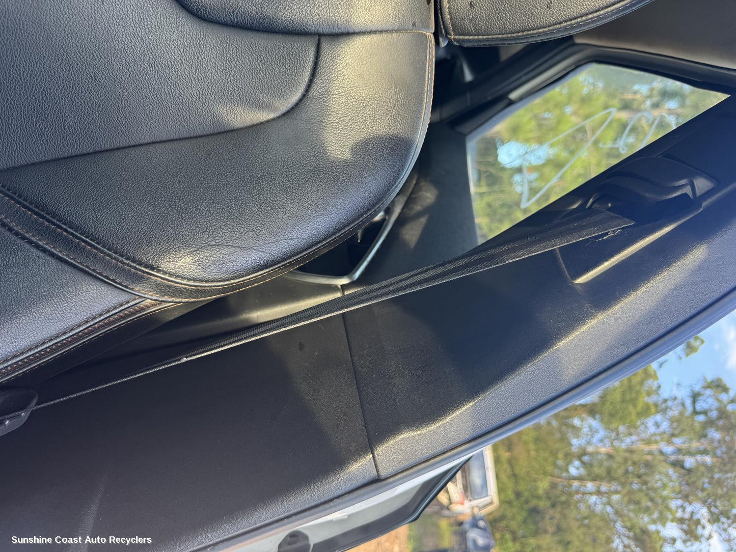 2015 Volvo S40 Seatbelt Stalk