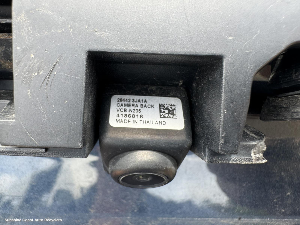 2013-2021 Nissan Pathfinder Reverse Camera