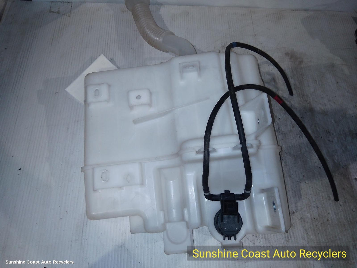 2016-2023 Mazda Cx9 Washer Bottle