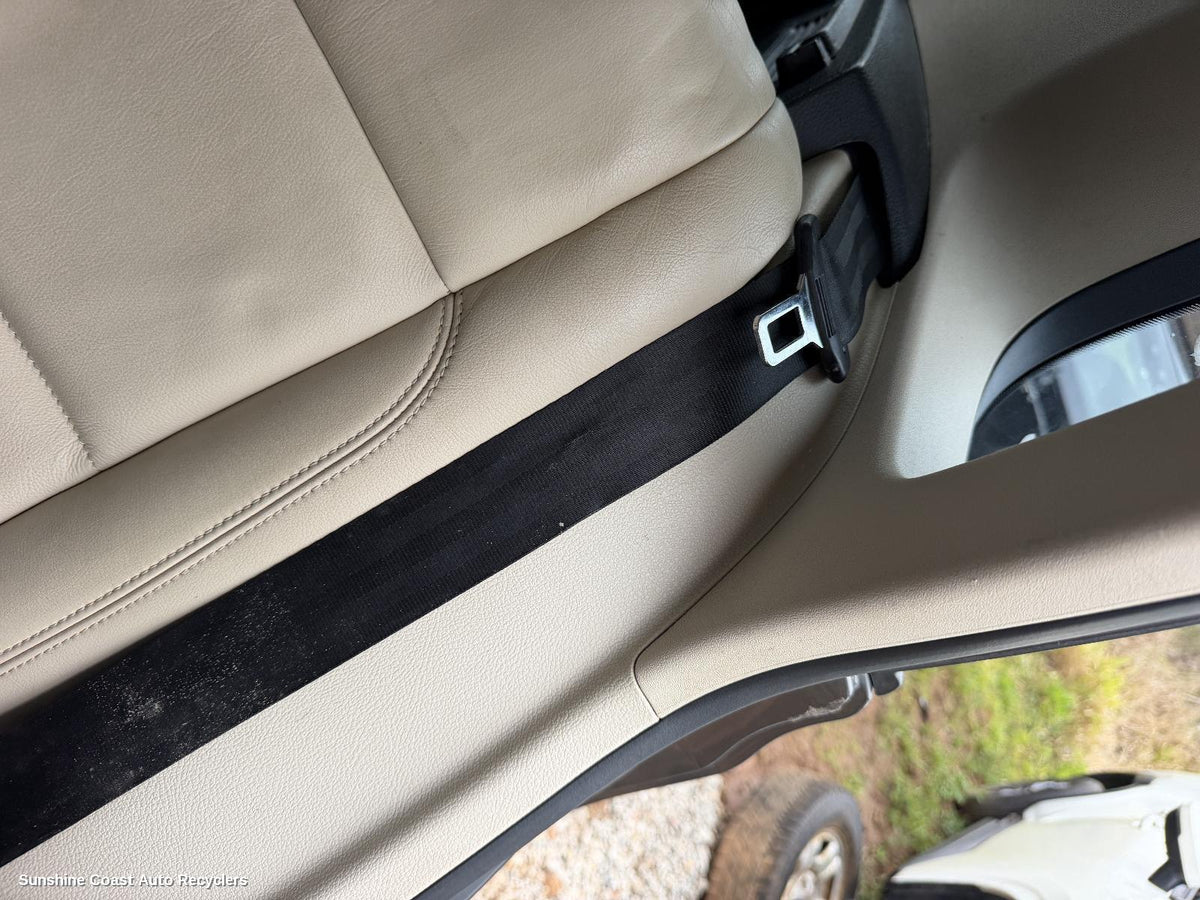 2008-2016 Volkswagen Tiguan Seatbelt Stalk