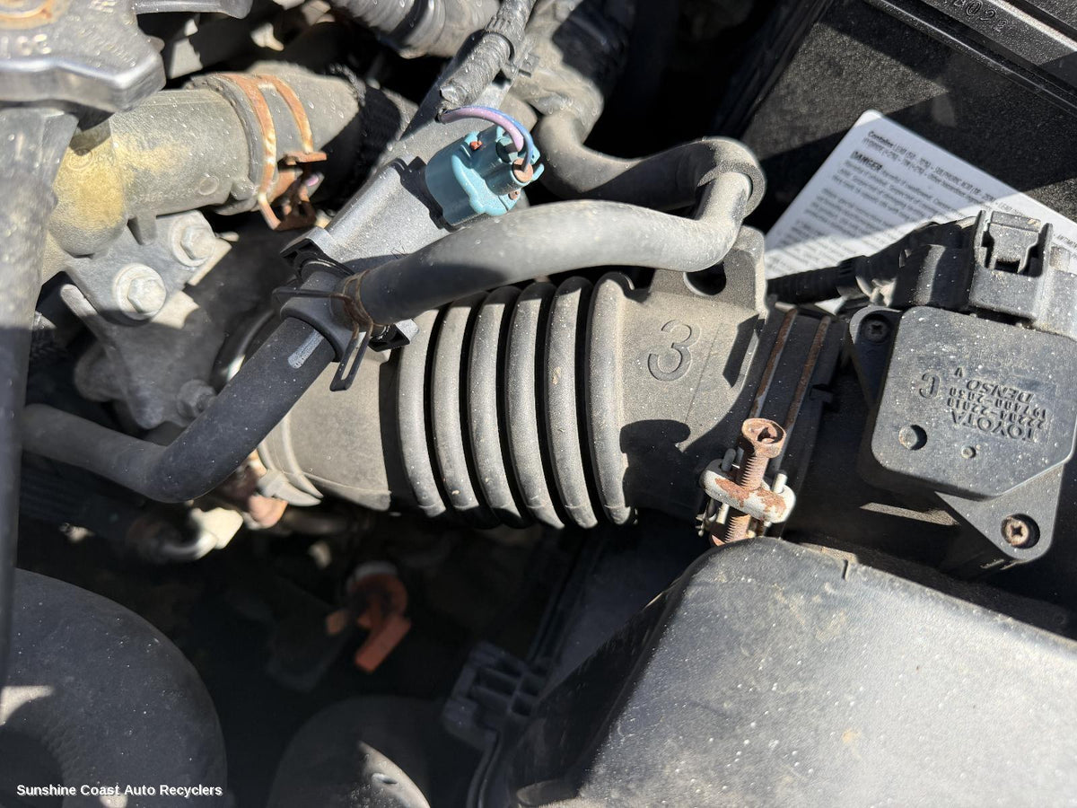2005-2016 Toyota Yaris Air Cleaner Duct Hos