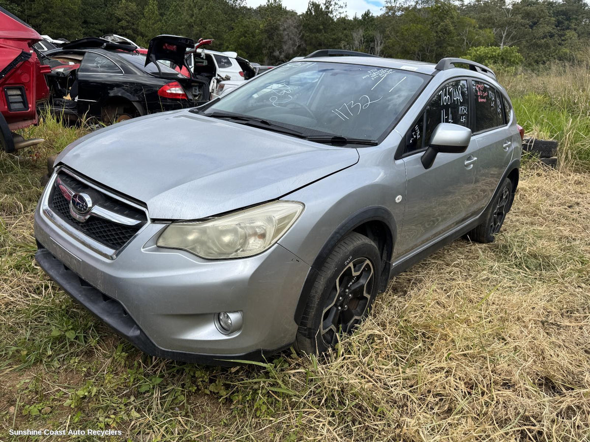 2011-2017 Subaru Xv Left Front Door