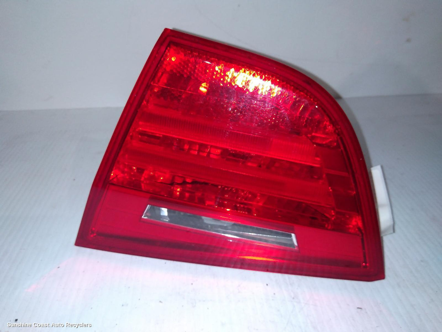 2010 Bmw 3 Series Rear Garnish