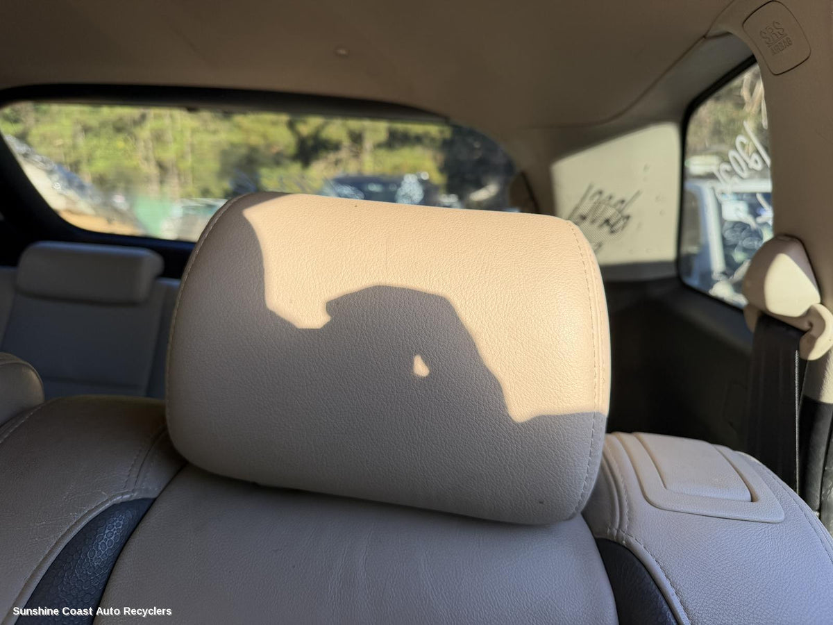 2007-2015 Mazda Cx9 Headrest