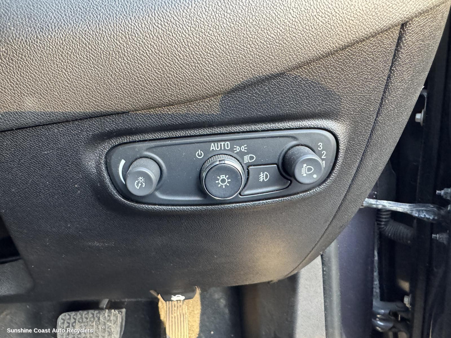 2017-2020 Holden Equinox Combination Switch