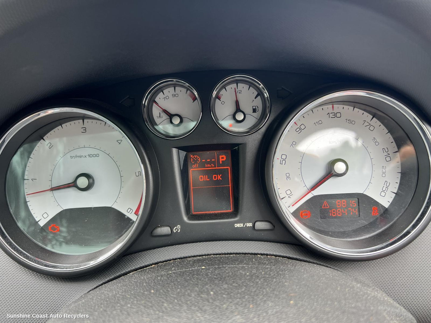 2010 Peugeot 308 Instrument Cluster