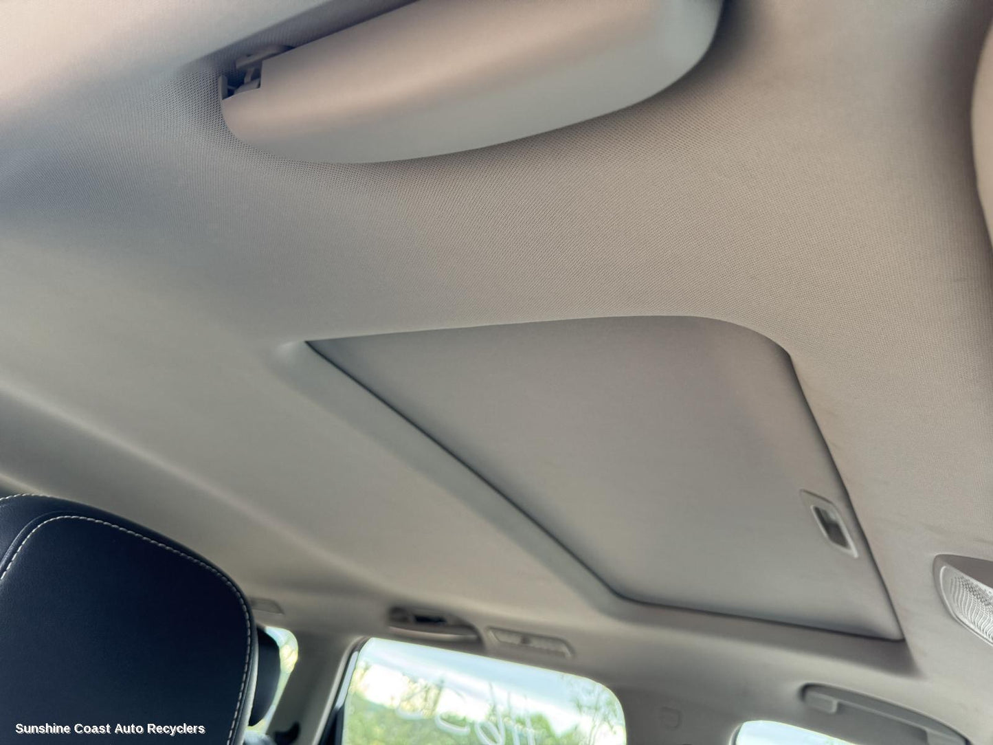2022 Ldv D90 Hoodlining