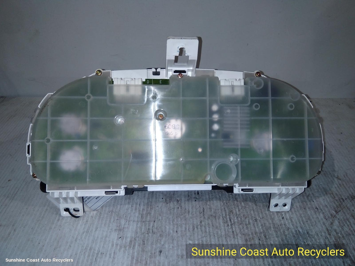 2003-2006 Mazda 3 Instrument Cluster
