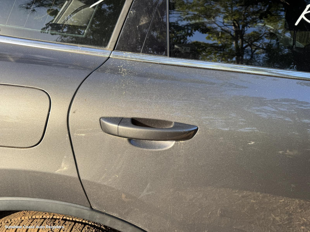 2010-2018 Volkswagen Touareg Door Handle