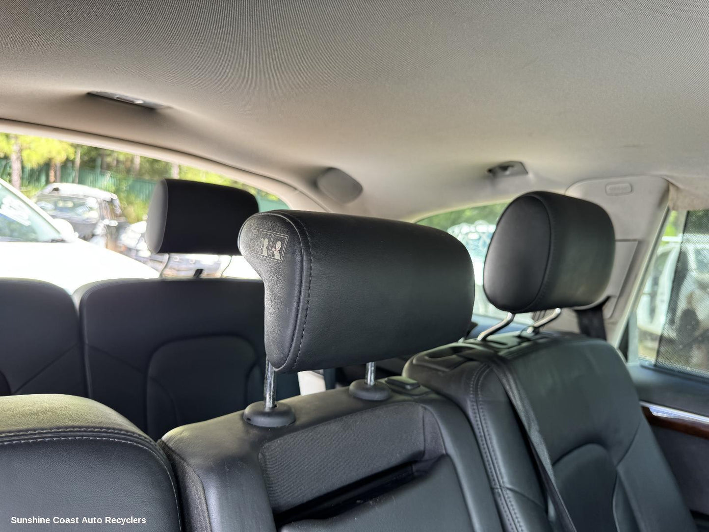 2006-2015 Audi Q7 Headrest
