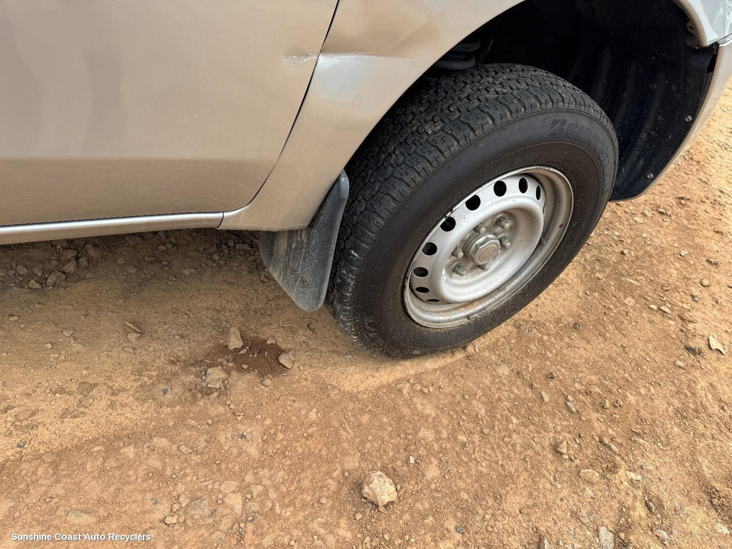 2016 Mitsubishi Triton Mud Flaps