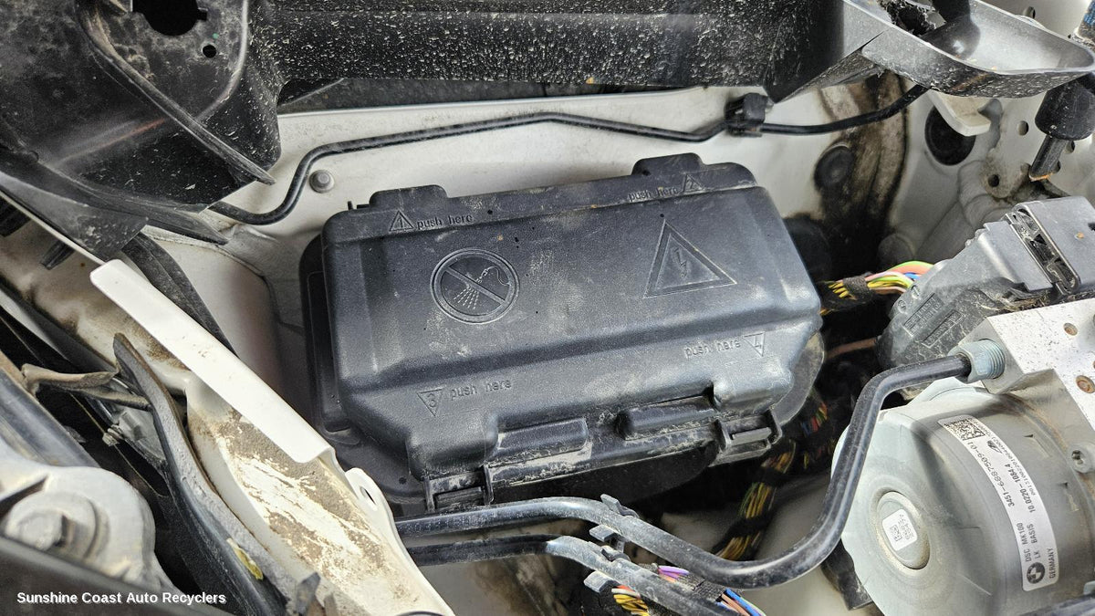 2011-2019 Bmw 1 Series Fuse Box